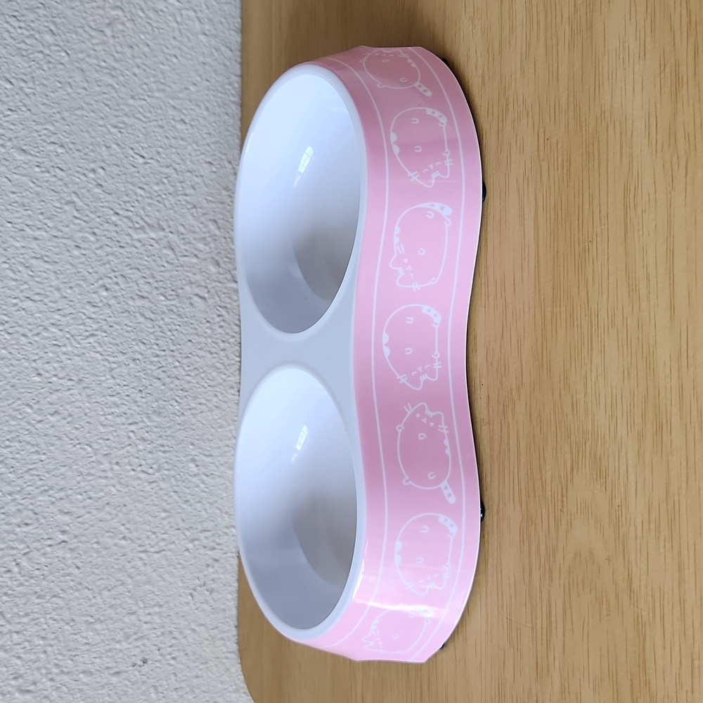 Pusheen Pet Dish Pink